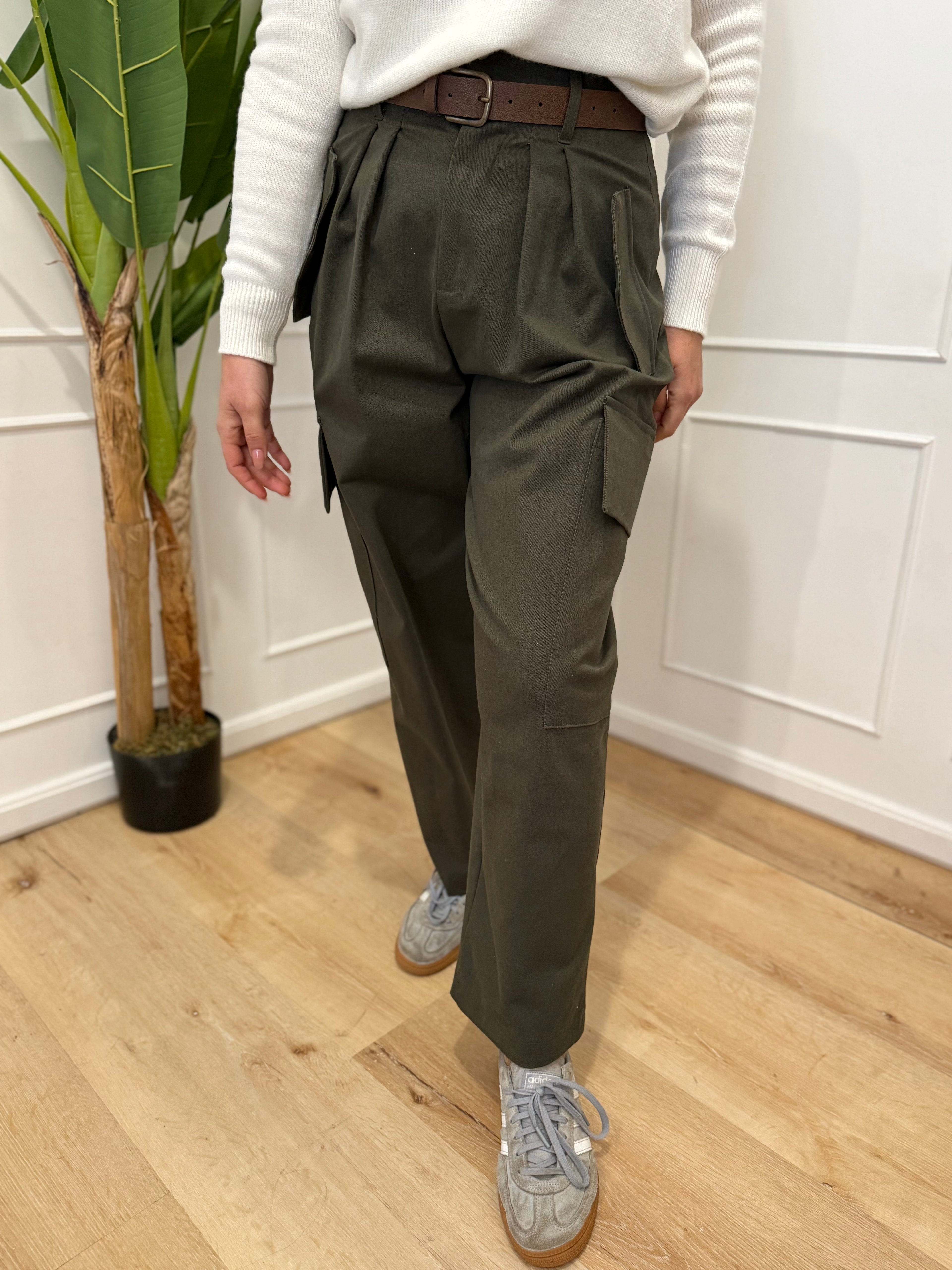 Pantalone cargo con cintura vicolo